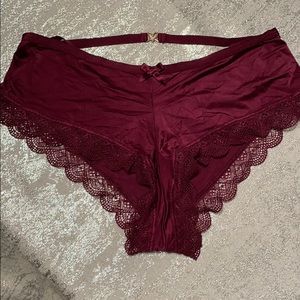 ❤️❤️Victoria’s Secret New Cheeky panties ❤️❤️